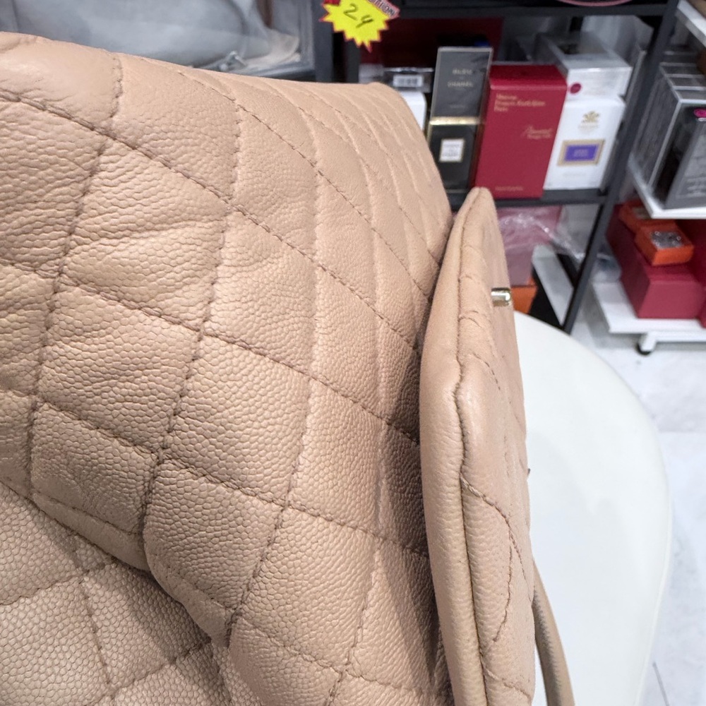 CHANEL Tan Quilted Shoulder Bag 7.1" x 11.4" x 4.7" measure - Picture 8 of 16